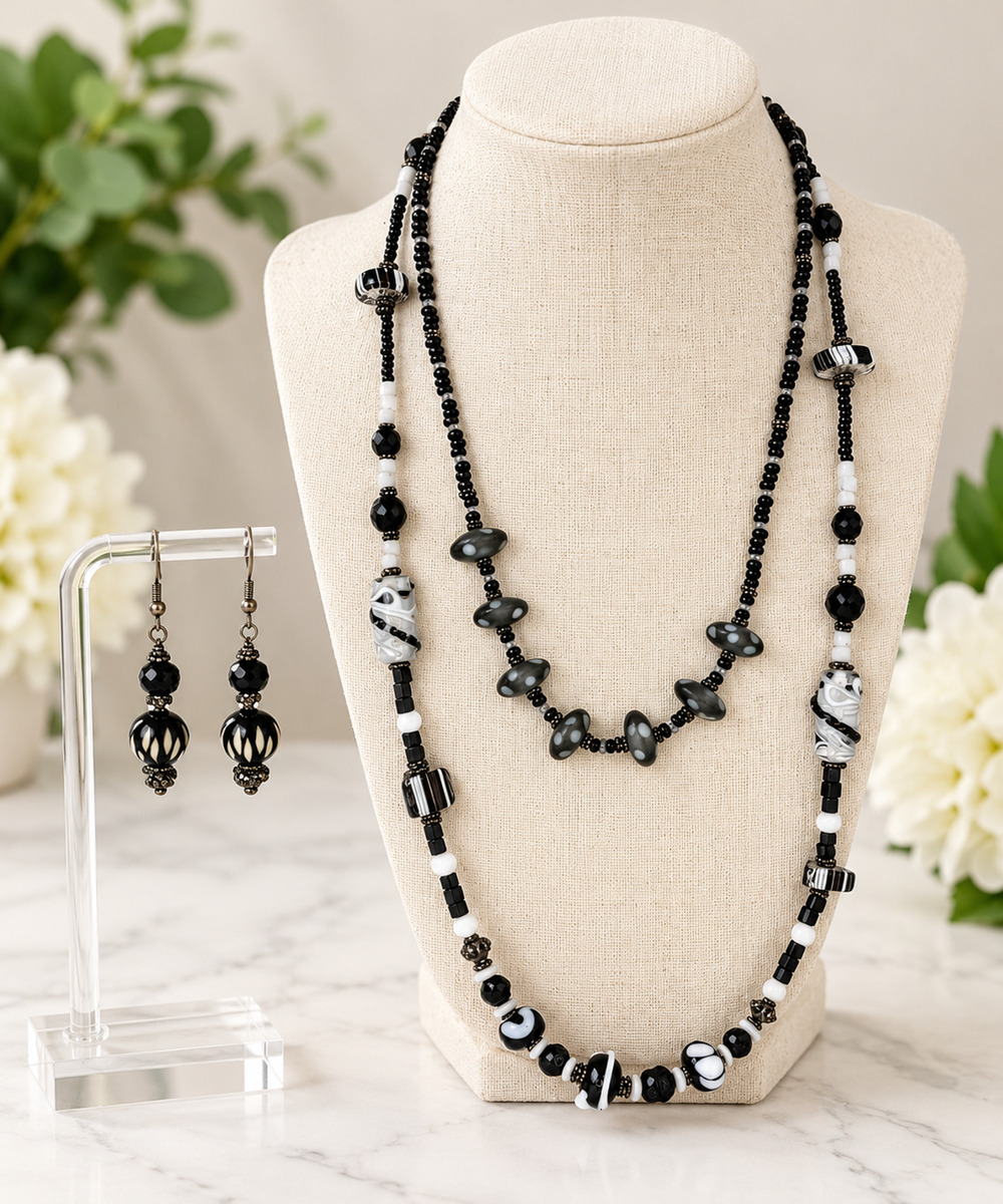Black & White Beaded 3-Piece Jewelry Lot 2-Necklaces 925 Clasp Dangle Earrings